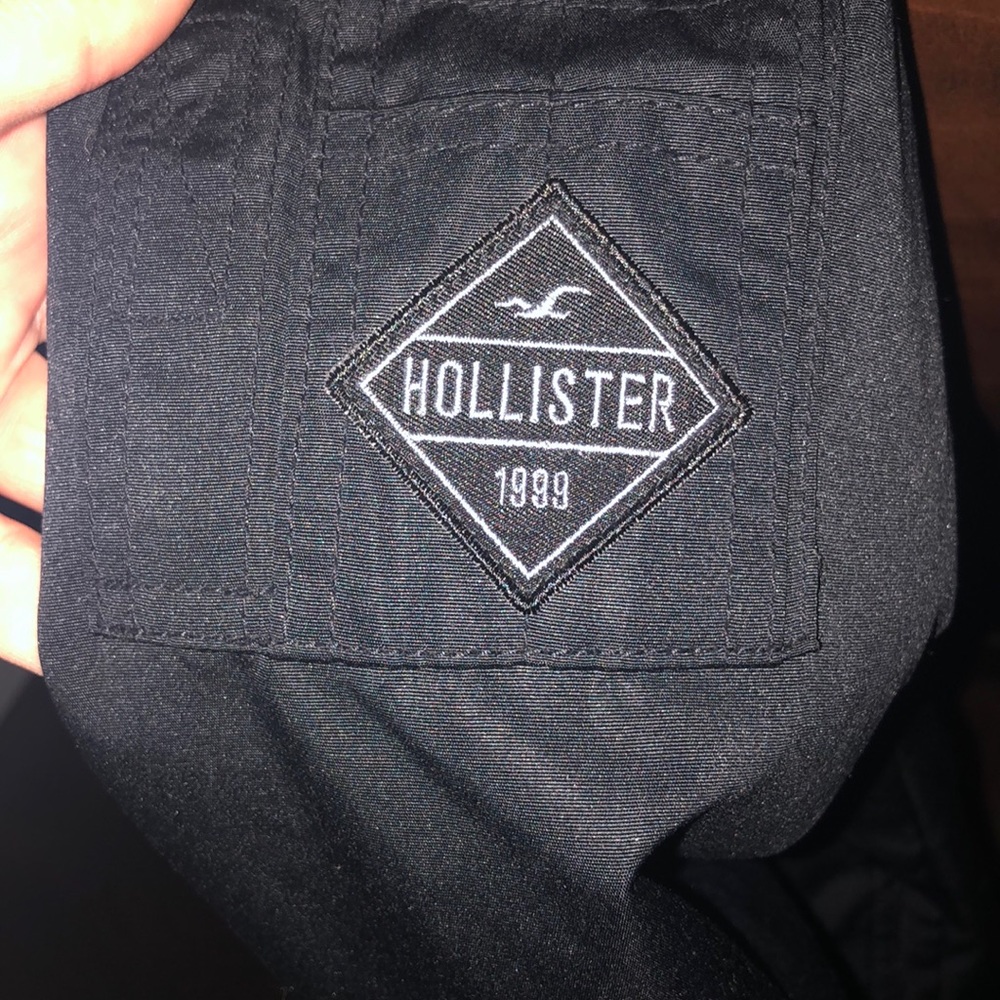 NEW! Hollister black fur lined hooded coat - Picture 4 of 9
